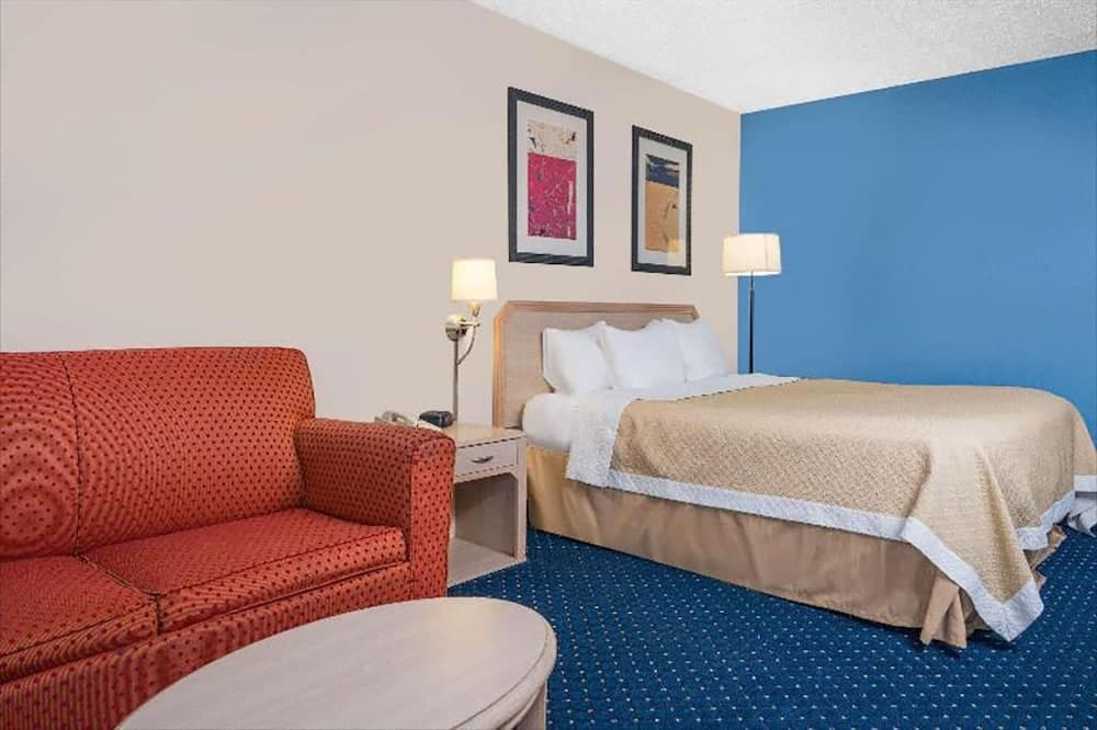 Blue Way Inn La crosse Extended Stay gallery photo in La Crosse, WI — image 13
