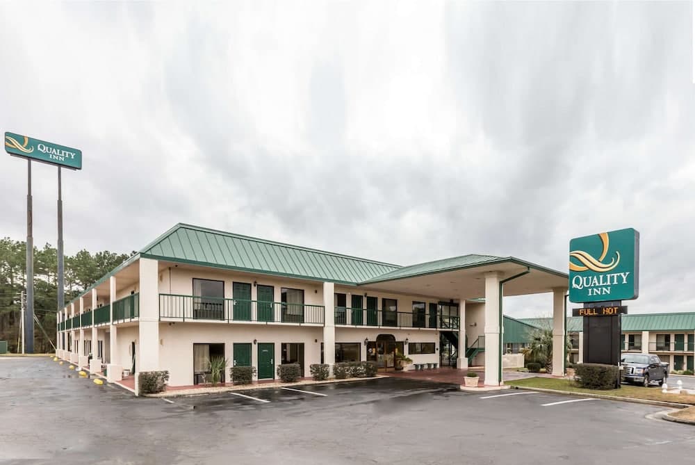 Quality Inn Tifton featured exterior or lobby in Tifton, GA — similar hotel