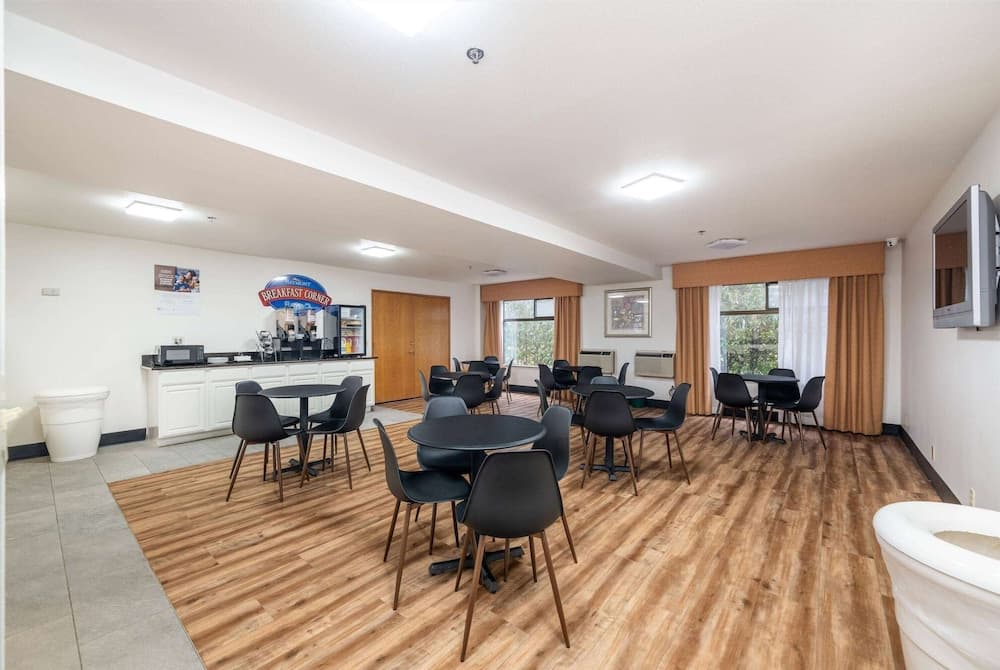 Baymont by Wyndham Bellingham gallery photo in Bellingham, WA — image 14