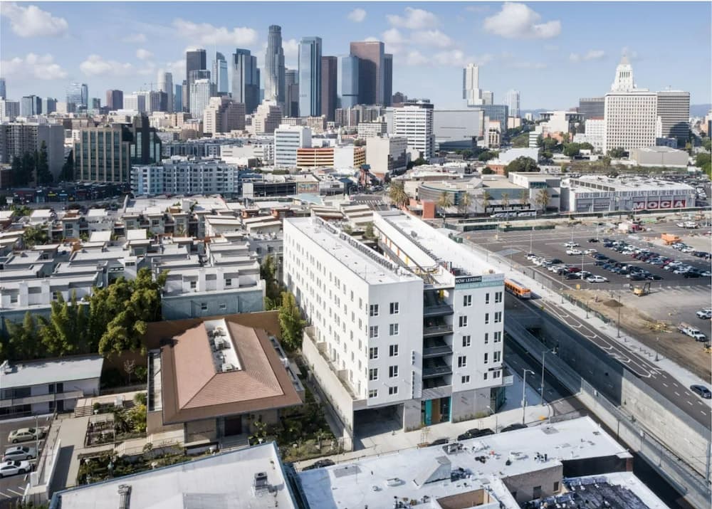 StaysPro - Cityscape Luxury Rental Homes in the Heart of Los Angeles — hotel in Los Angeles, California
