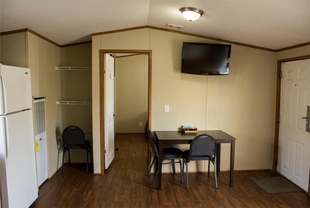 Cotulla Homes property views in Cotulla, TX — gallery photo 3