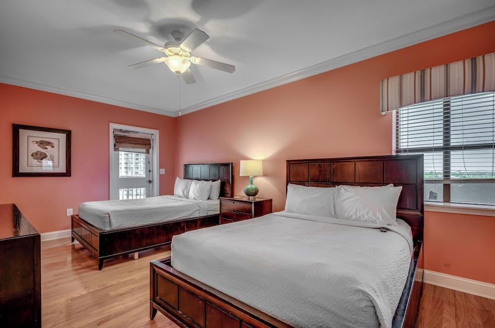 North Beach Resort & Villas gallery photo in North Myrtle Beach, SC — image 615