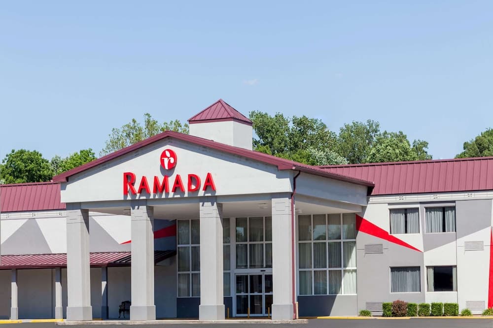 Ramada by Wyndham Henderson/Evansville featured exterior or lobby in Henderson, KY — similar hotel
