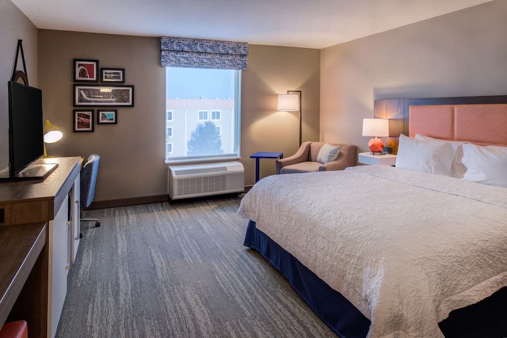 Hampton Inn & Suites Wixom gallery photo in Wixom, MI — image 21