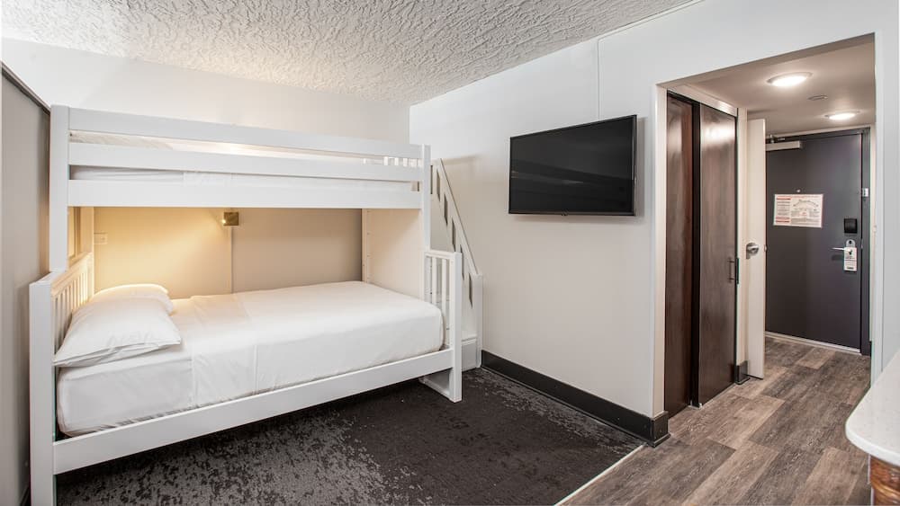 Holiday Inn Resort Panama City Beach by IHG gallery photo in Panama City Beach, FL — image 54