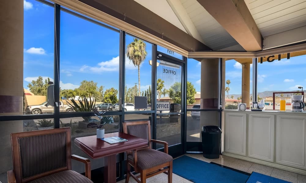 Americas Best Value Inn Redlands San Bernardino property views in Redlands, CA — gallery photo 3