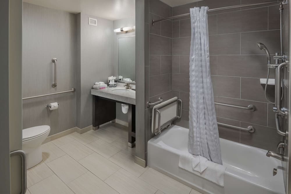 Embassy Suites Portland/Hillsboro, Oregon gallery photo in Hillsboro, OR — image 40