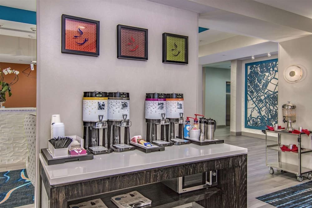 Hampton Inn Houston NASA-Johnson Space Center property views in Seabrook, TX — gallery photo 3