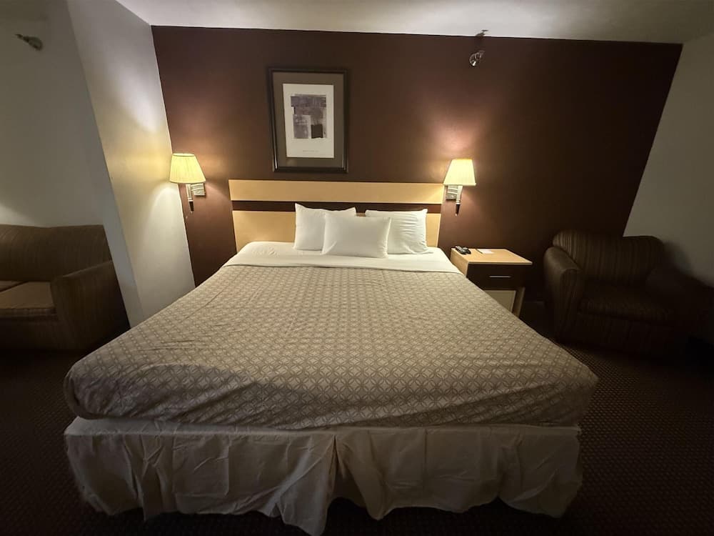 Surestay By Best Western Obetz Rickenbacker Airport property views in Obetz, OH — gallery photo 3