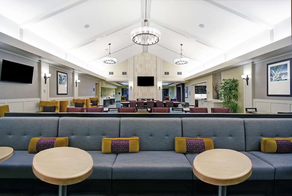 Homewood Suites by Hilton Denver Int'l Airport property views in Denver, CO — gallery photo 3