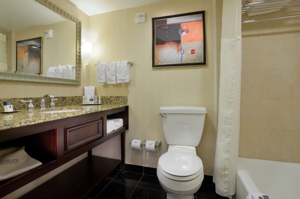 DoubleTree by Hilton Hotel Lafayette gallery photo in Lafayette, LA — image 54