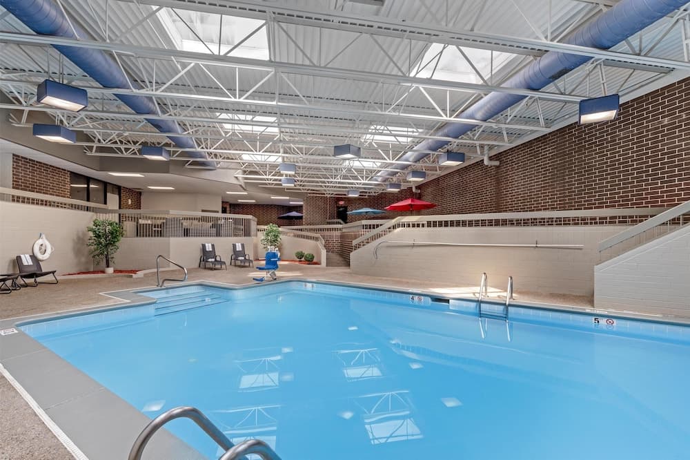 Executive Residency By Best Western Waterloo & Cedar Falls gallery photo in Waterloo, IA — image 24