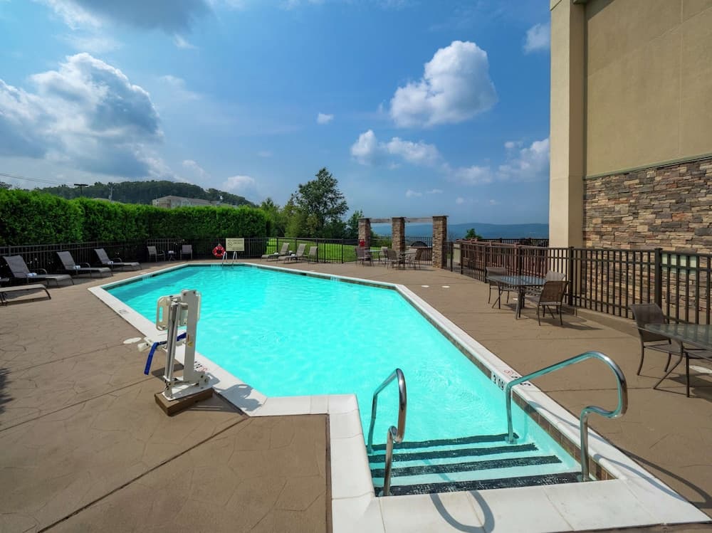 Hampton Inn Hazleton gallery photo in Sugarloaf, PA — image 31