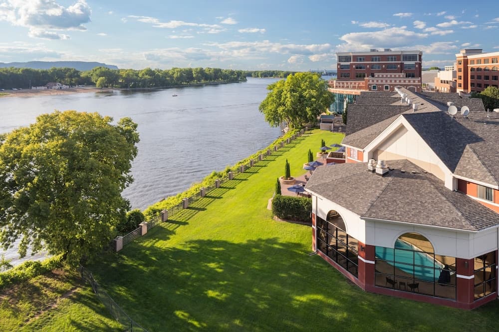 Courtyard by Marriott La Crosse gallery photo in La Crosse, WI — image 34