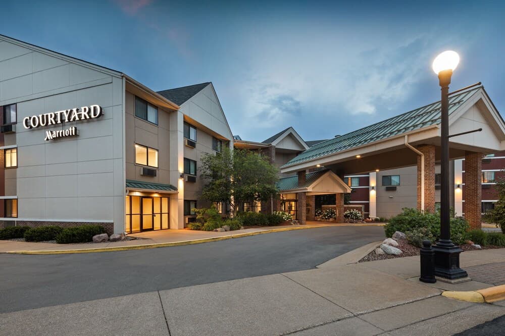 Courtyard by Marriott La Crosse gallery photo in La Crosse, WI — image 6