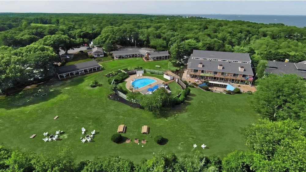 The Island Inn on Martha's Vineyard featured exterior or lobby in Oak Bluffs, MA — similar hotel
