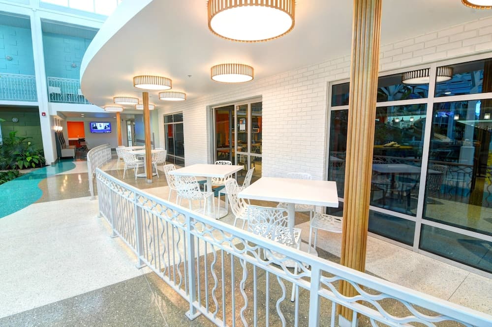 Oasis Hotel and Conv Center, an Ascend Collection Hotel gallery photo in Springfield, MO — image 83