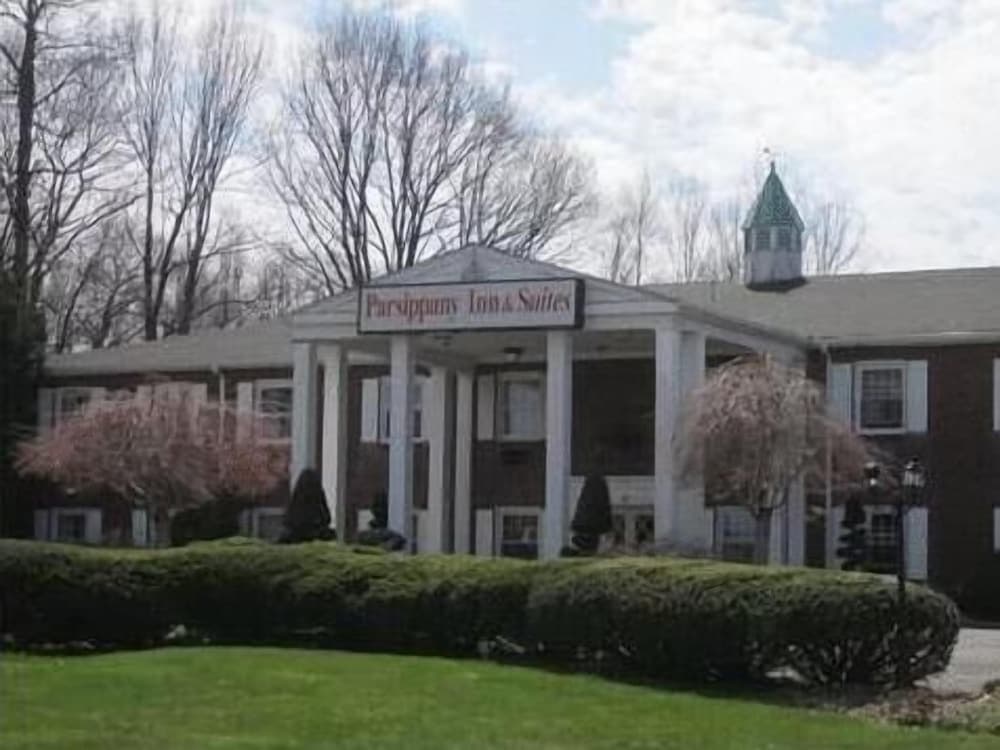 Parsippany Inn and Suites Morris Plains featured exterior or lobby in Morris Plains, NJ — similar hotel