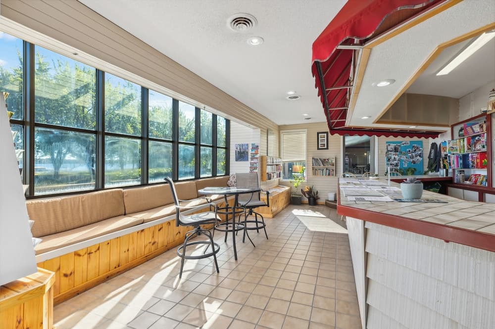 North Beach Resort interior in Park Rapids, MN — gallery photo 2