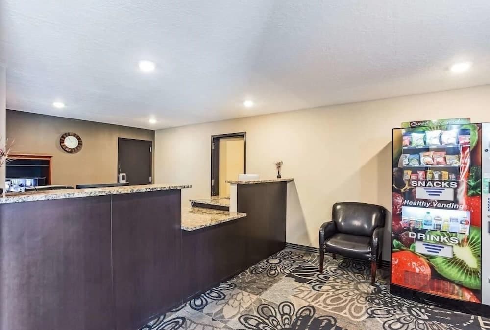 Lotus By Hotel Inn interior in Boise, ID — gallery photo 2