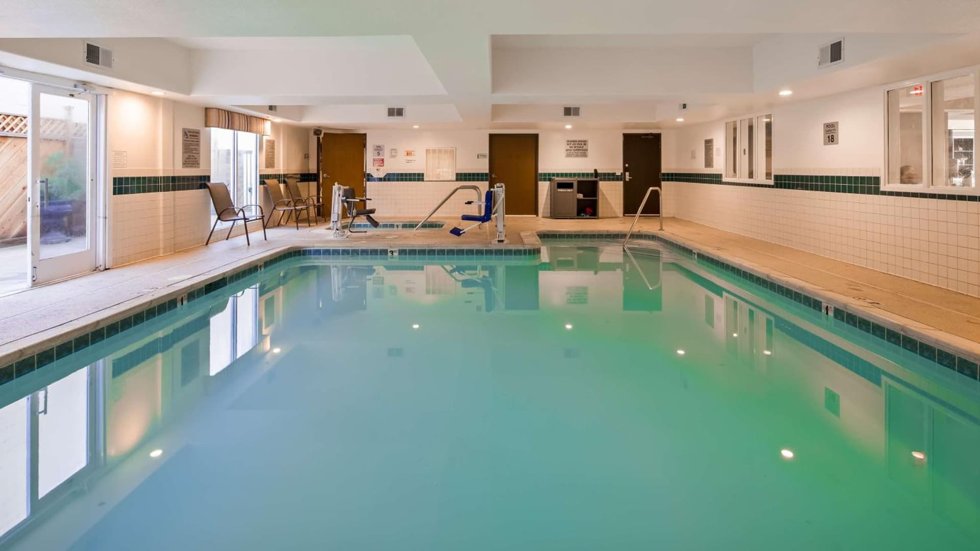 Best Western Airport Inn & Suites Oakland gallery photo in Oakland, CA — image 40