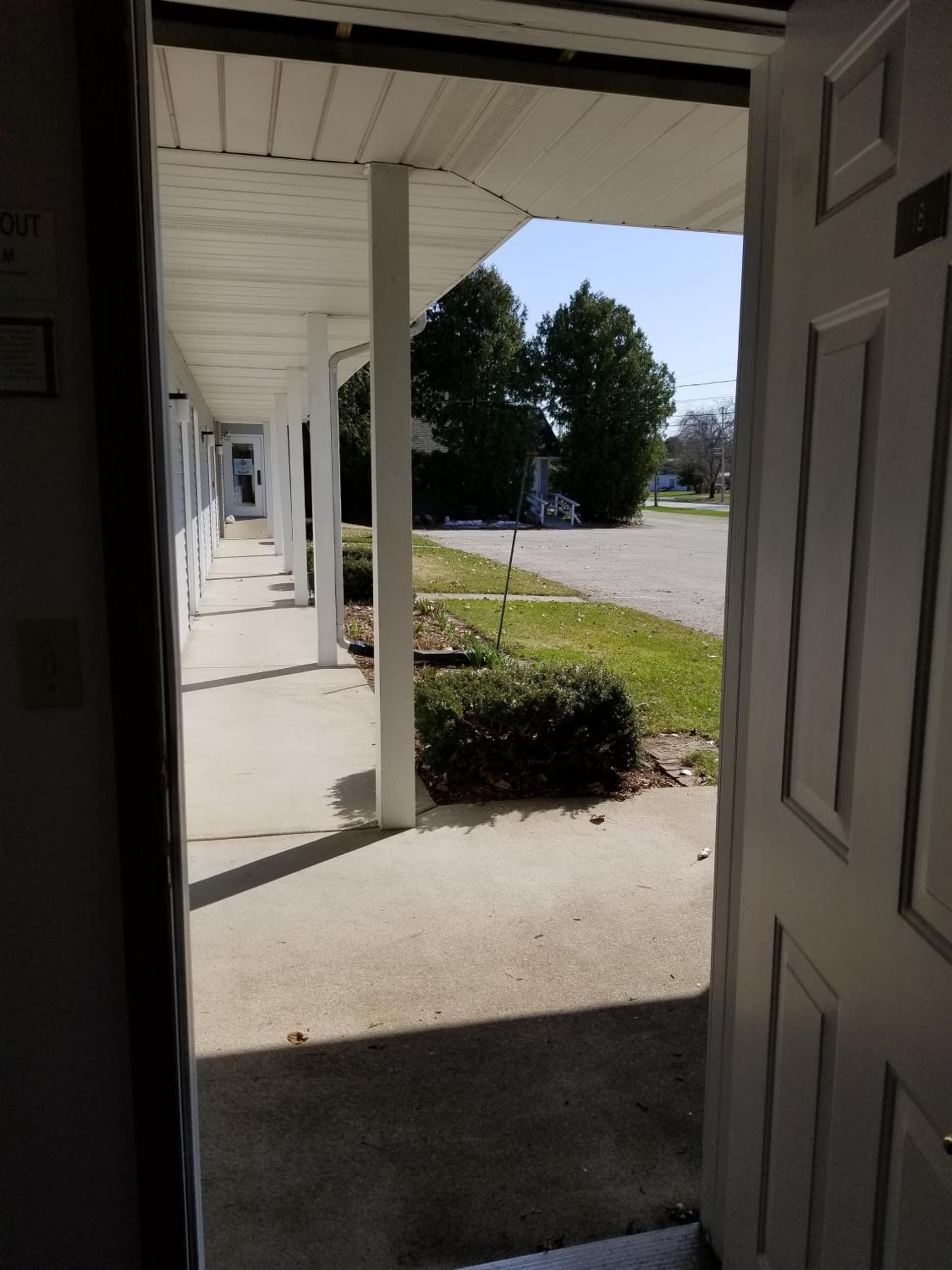 Square Rigger Lodge property views in Jacksonport, WI — gallery photo 3