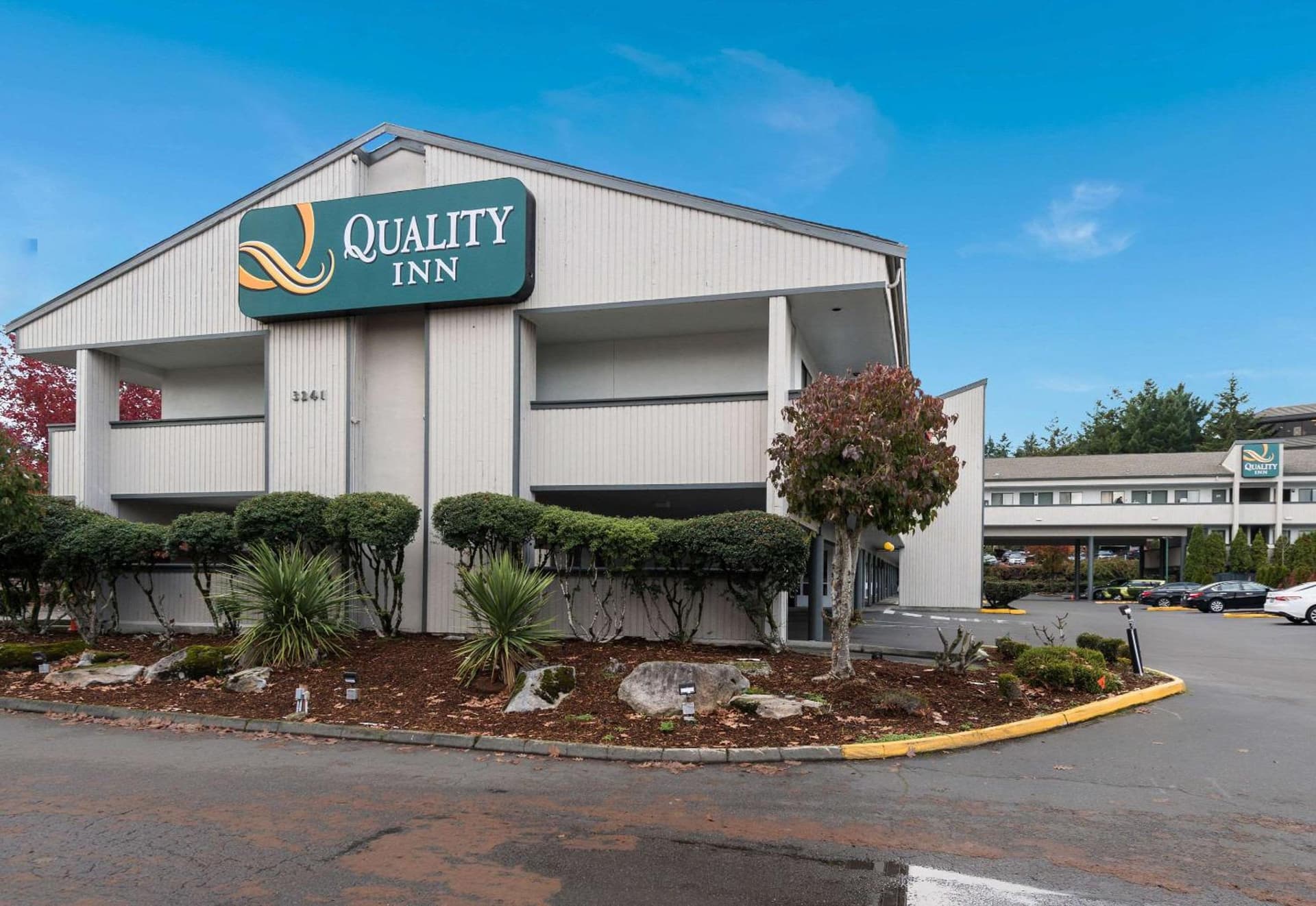 Quality Inn Bellevue exterior or lobby in Bellevue, WA — main listing photo