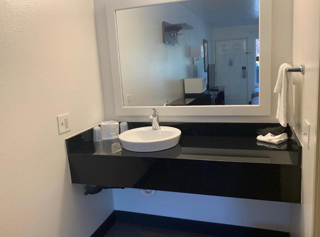 Motel 6-Yakima, WA - Downtown gallery photo in Yakima, WA — image 18