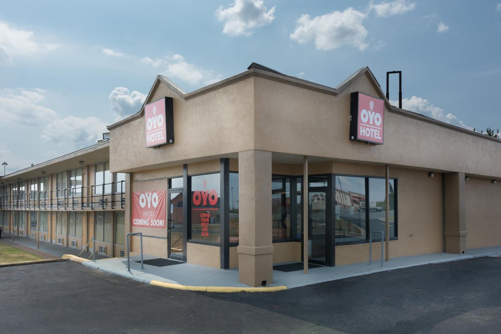 Motel 6 Macon GA South exterior or lobby in Macon, GA — main listing photo
