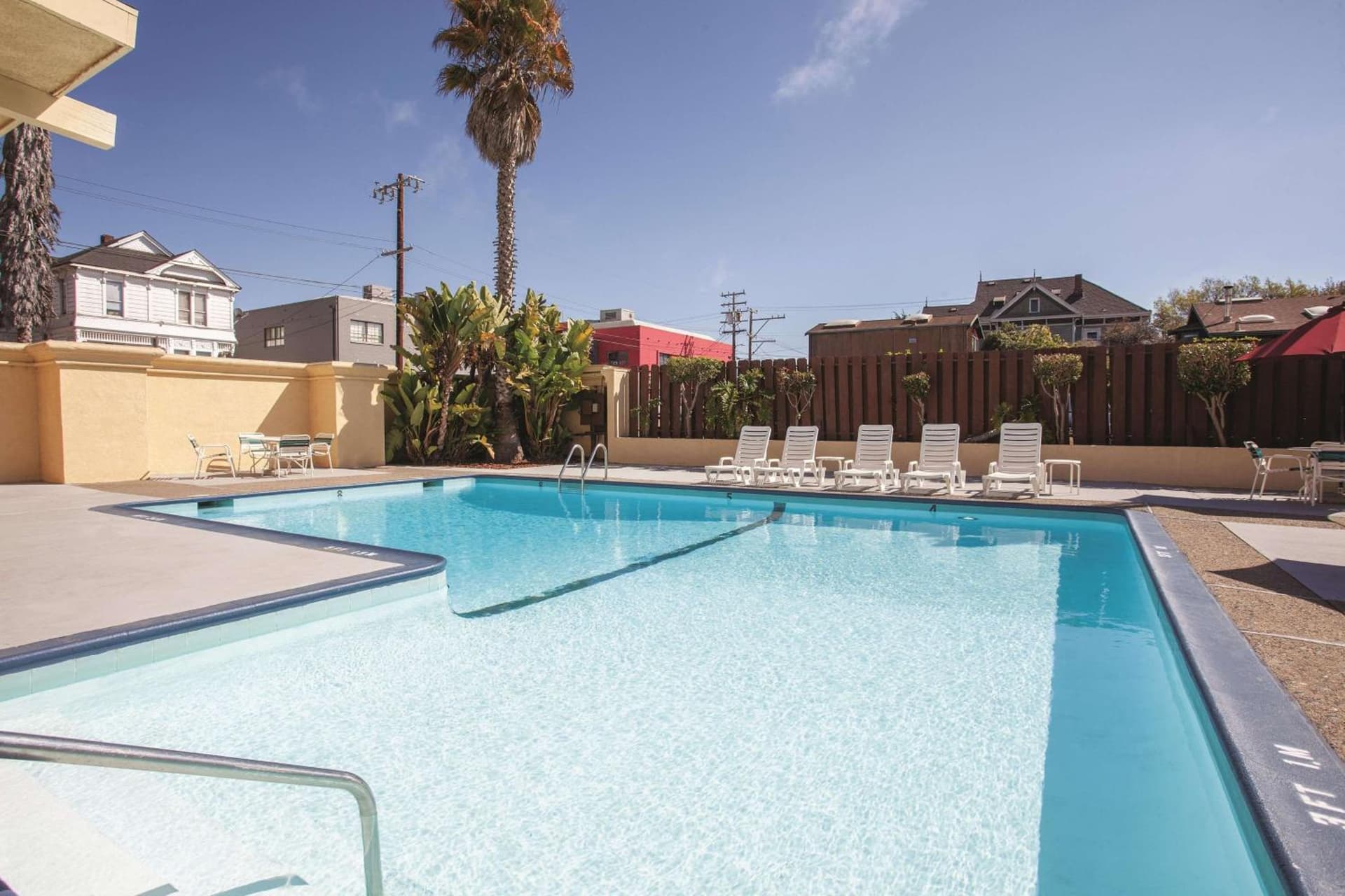 La Quinta Inn by Wyndham Berkeley gallery photo in Berkeley, CA — image 42