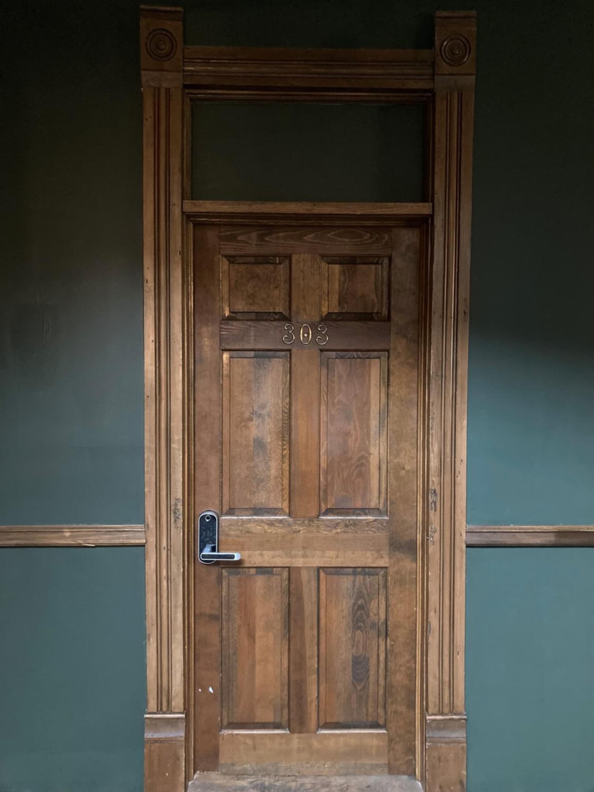 Grand Central Hotel interior in Eureka Springs, AR — gallery photo 2