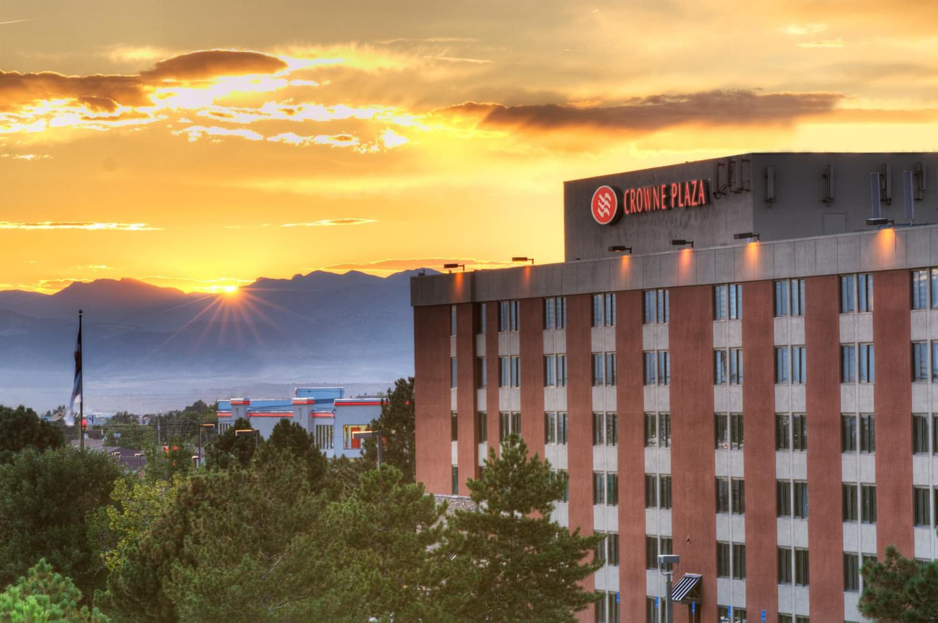 Crowne Plaza Denver International Airport, an IHG Hotel featured exterior or lobby in Denver, CO — similar hotel