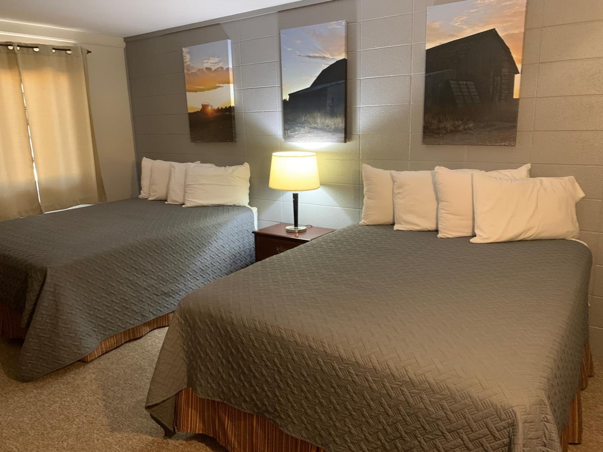 Stepping Inn property views in Scott City, KS — gallery photo 3