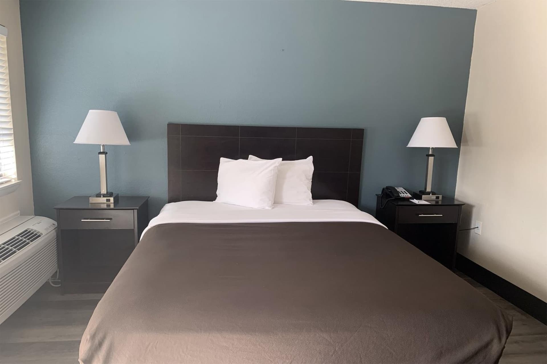 Suburban Studios property views in Augusta, GA — gallery photo 3