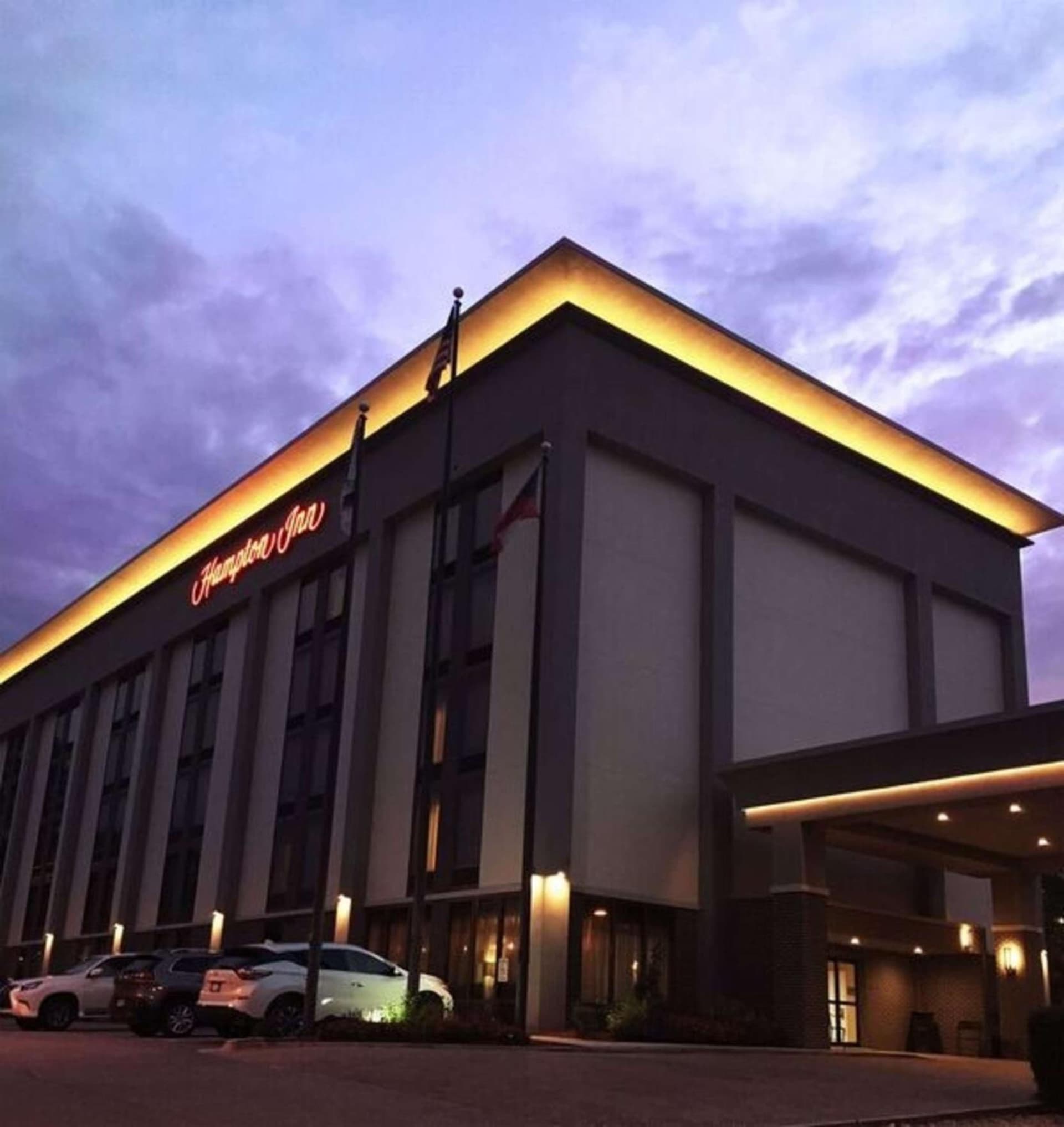 Hampton Inn Atlanta-North Druid Hills interior in Atlanta, GA — gallery photo 2