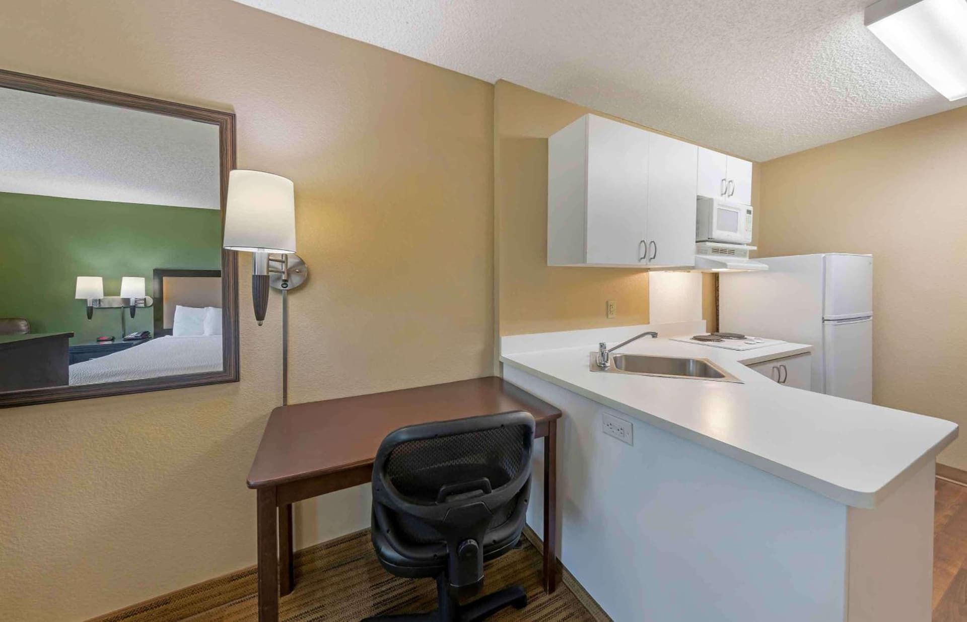 Extended Stay America Suites - Los Angeles - Carson gallery photo in Carson, CA — image 48