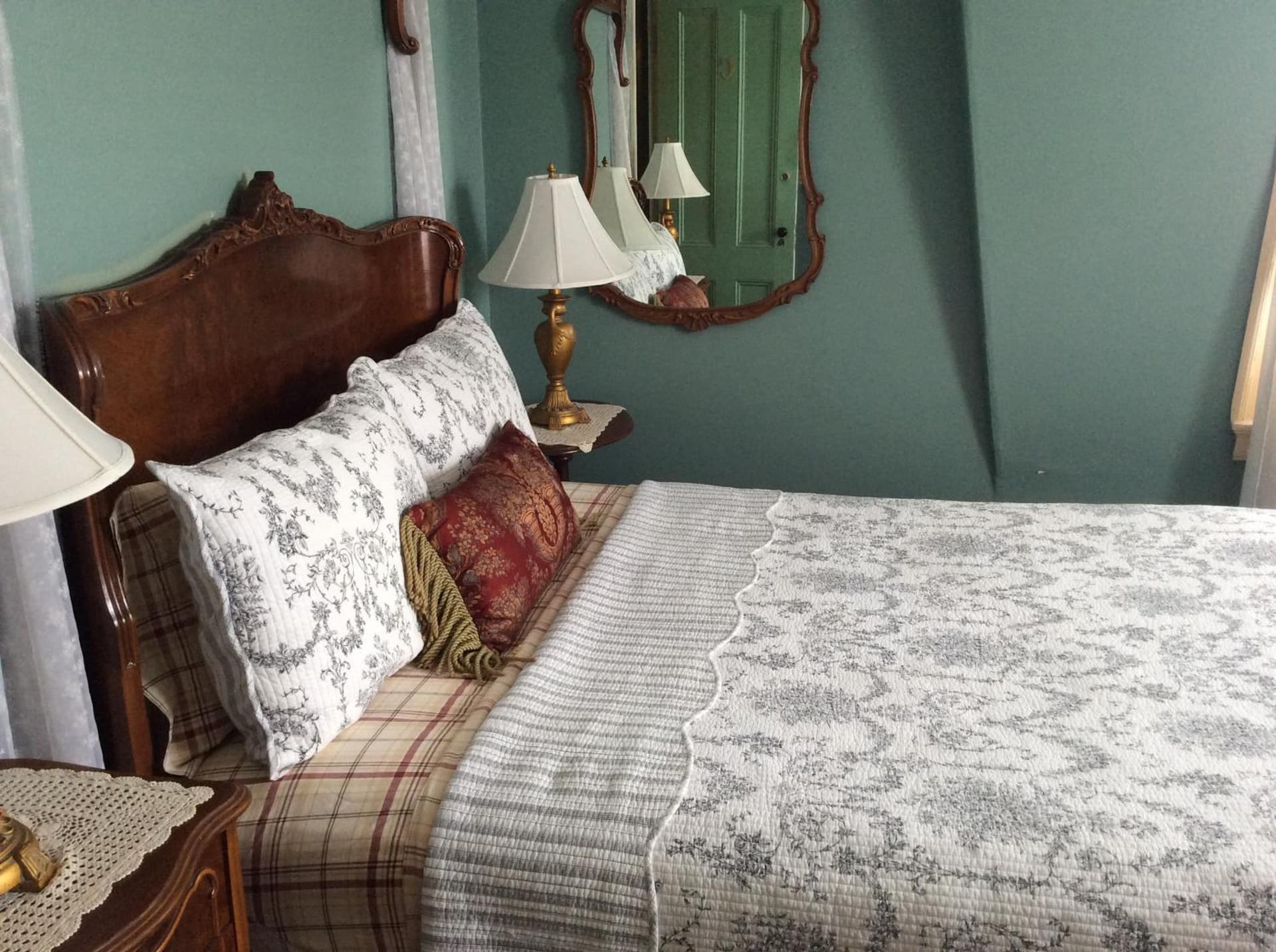Fair Street Guest House property views in Newport, RI — gallery photo 3
