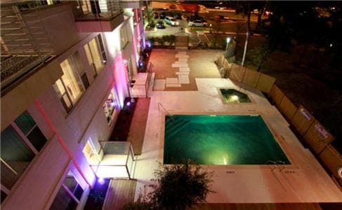 Casulo Hotel property views in Austin, TX — gallery photo 3