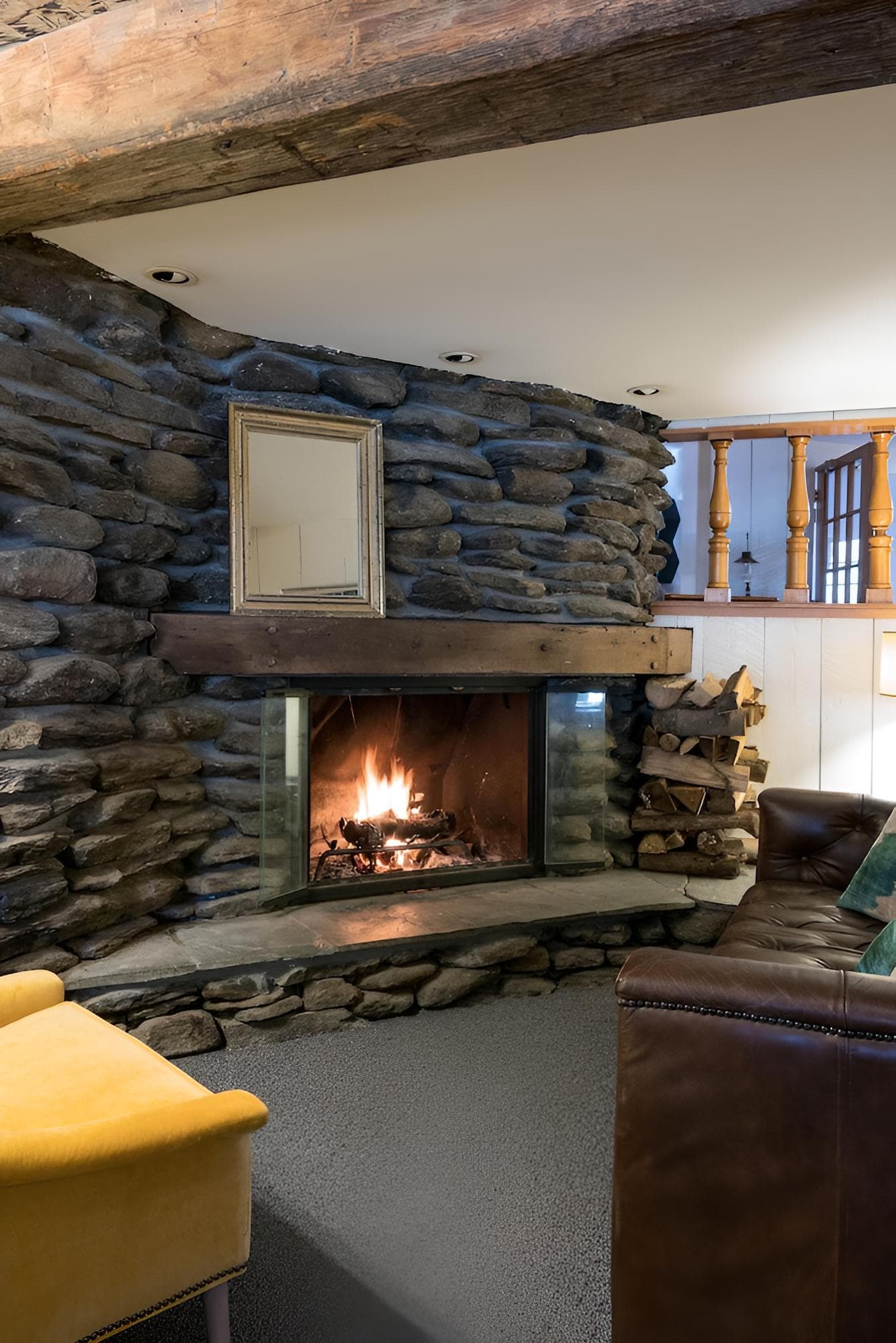 The Stowehof interior in Stowe — gallery photo 2