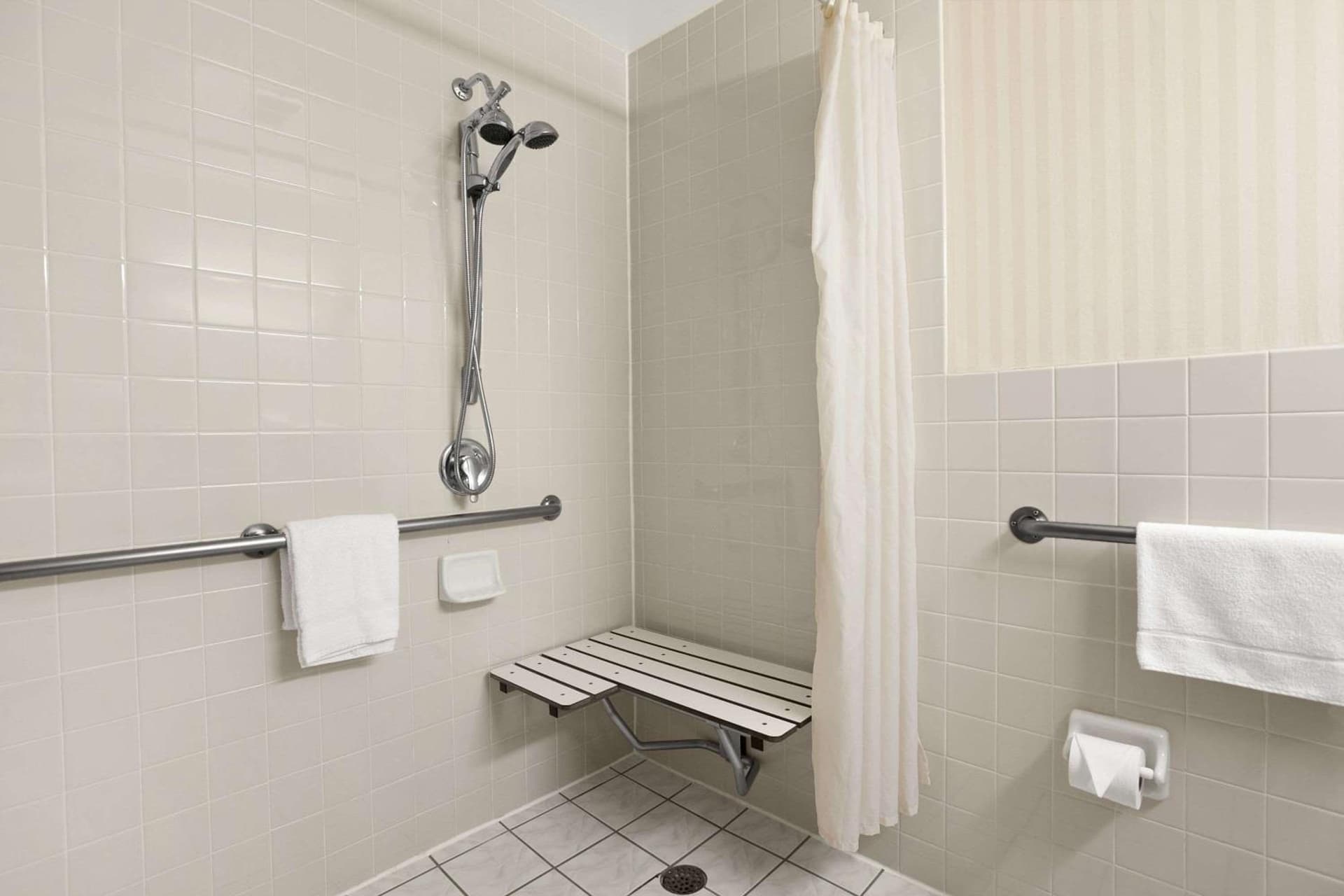 Queen Room - Disability Access/Non-Smoking at Travelodge by Wyndham San Francisco Bay in San Francisco, CA