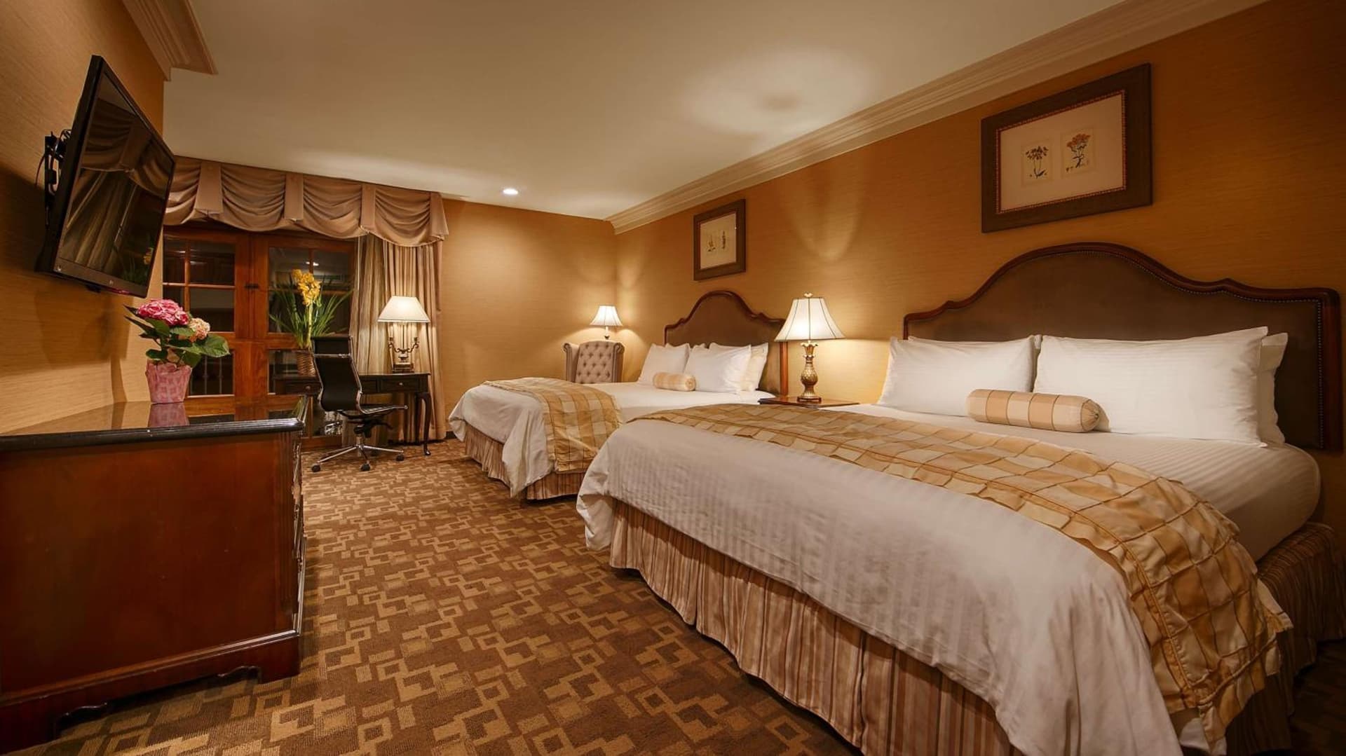 Queen Room with Two Queen Beds and Bath Tub - Disability Access/Non-Smoking  at Best Western Plus Sunset Plaza Hotel in Los Angeles, CA