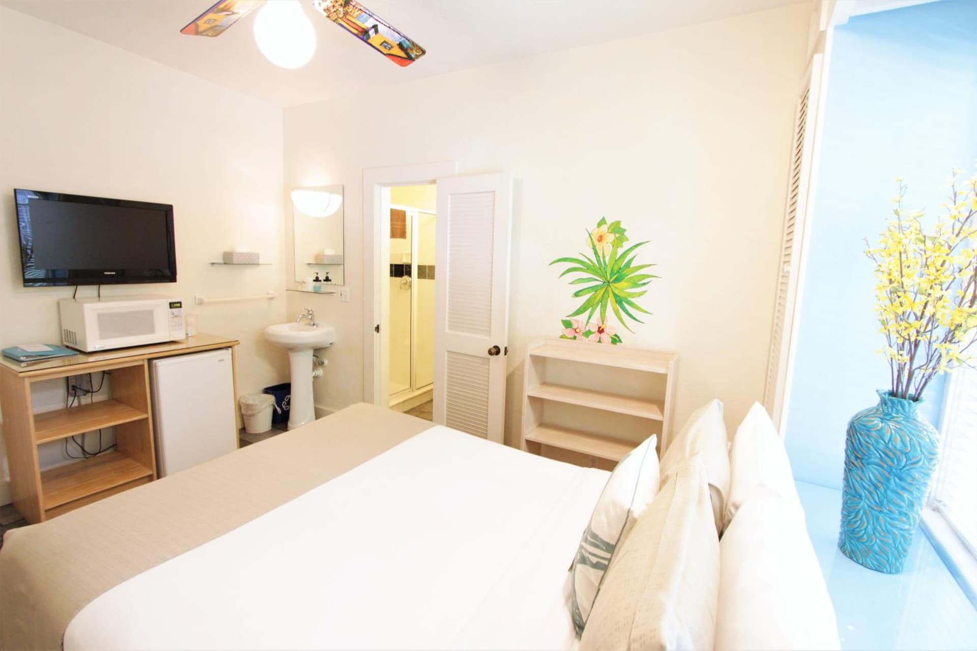 King Island Room at Eden House in Key West, FL