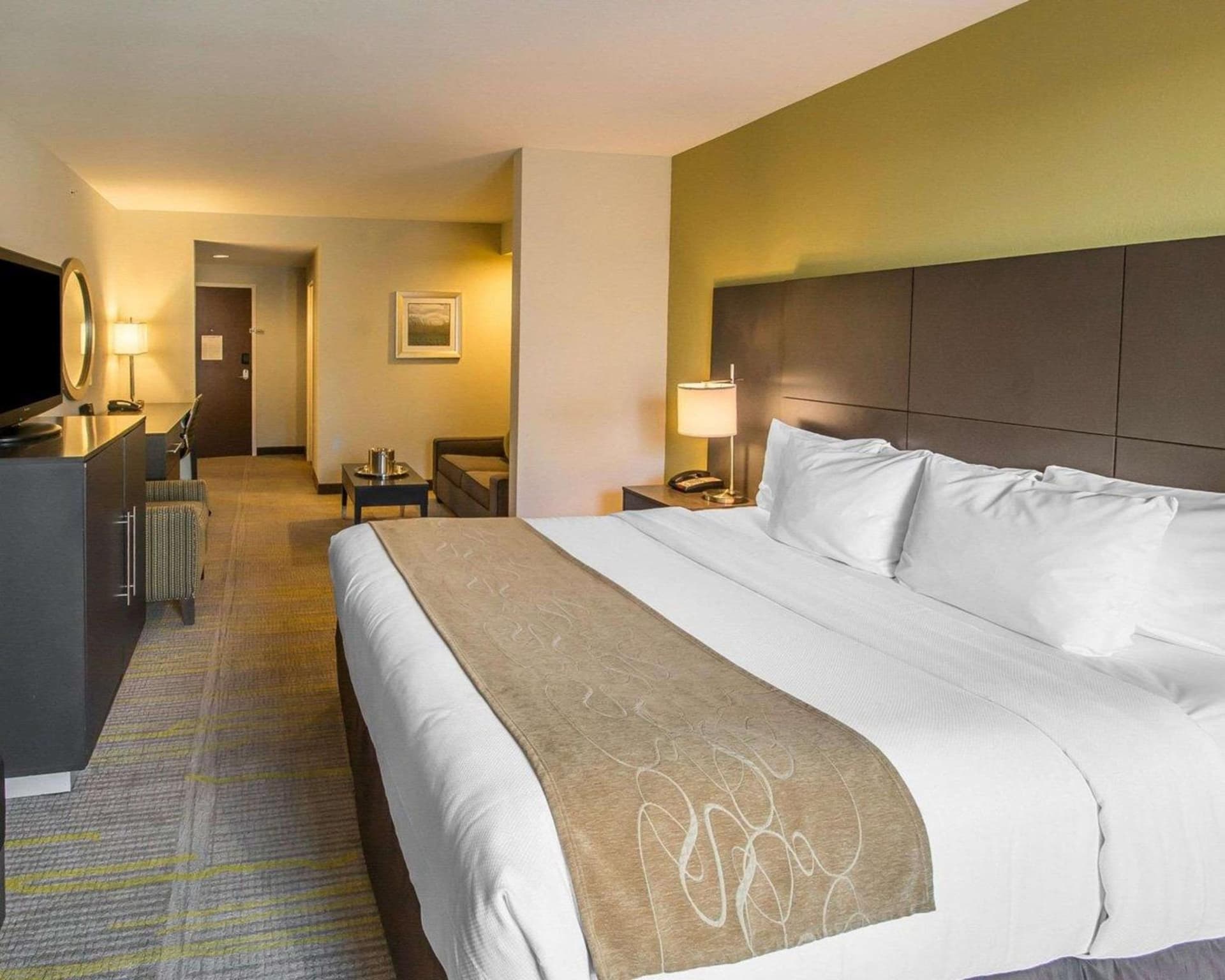 King Suite at Comfort Suites Miami Airport North in Miami, FL