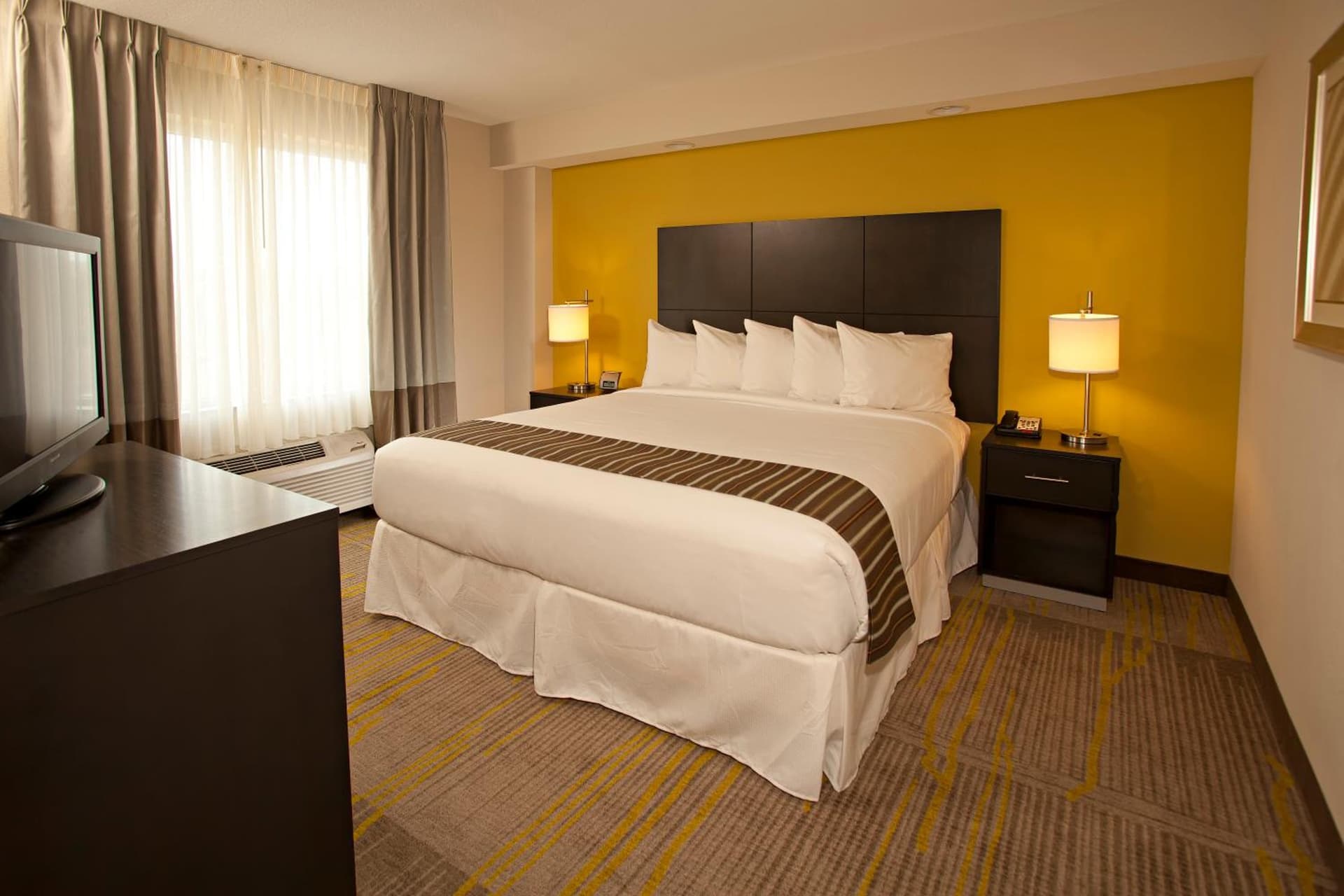 Queen Suite with Two Queen Beds at Comfort Suites Miami Airport North in Miami, FL