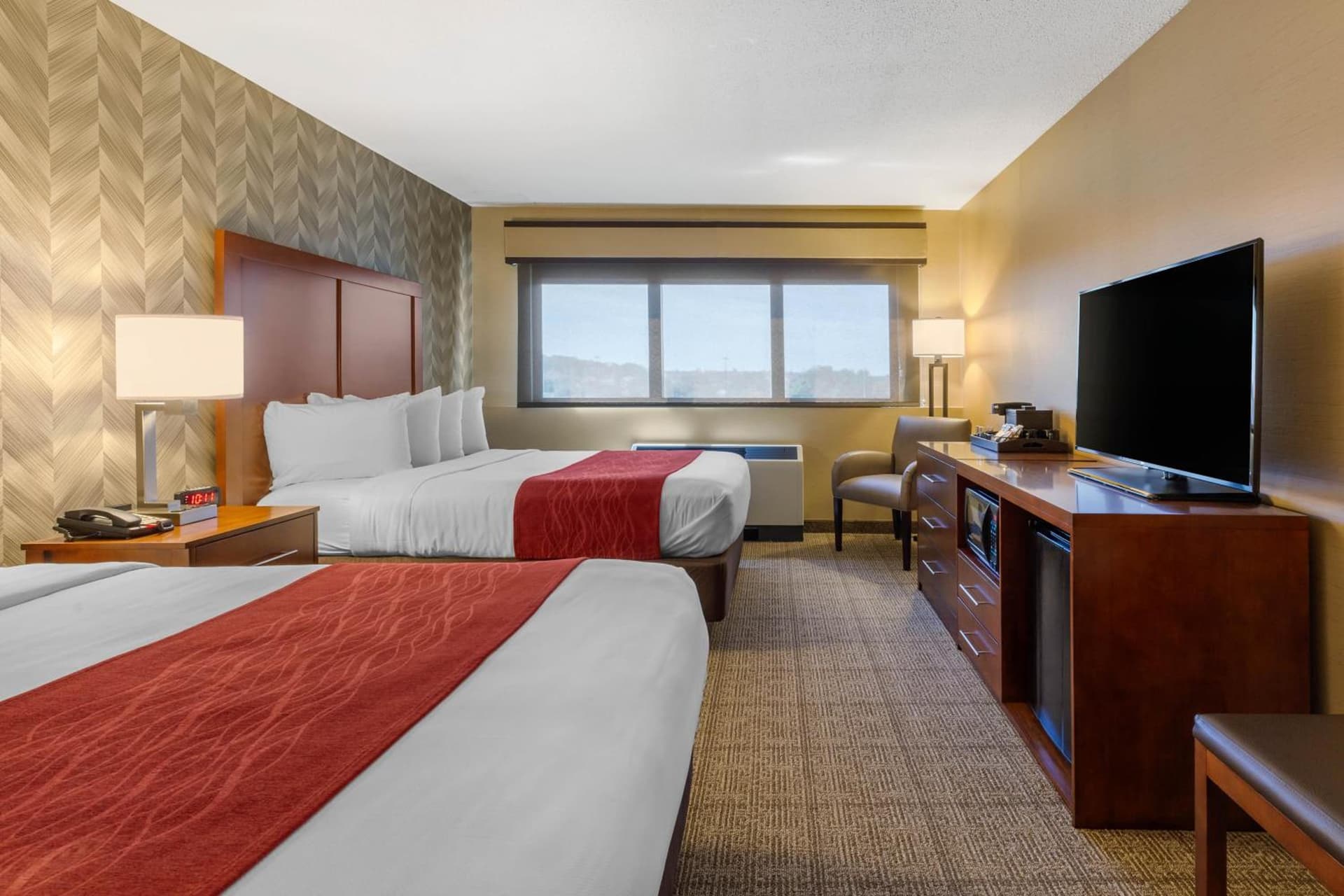 Queen Room with Two Queen Beds at Comfort Inn & Suites Logan International Airport in Revere, MA