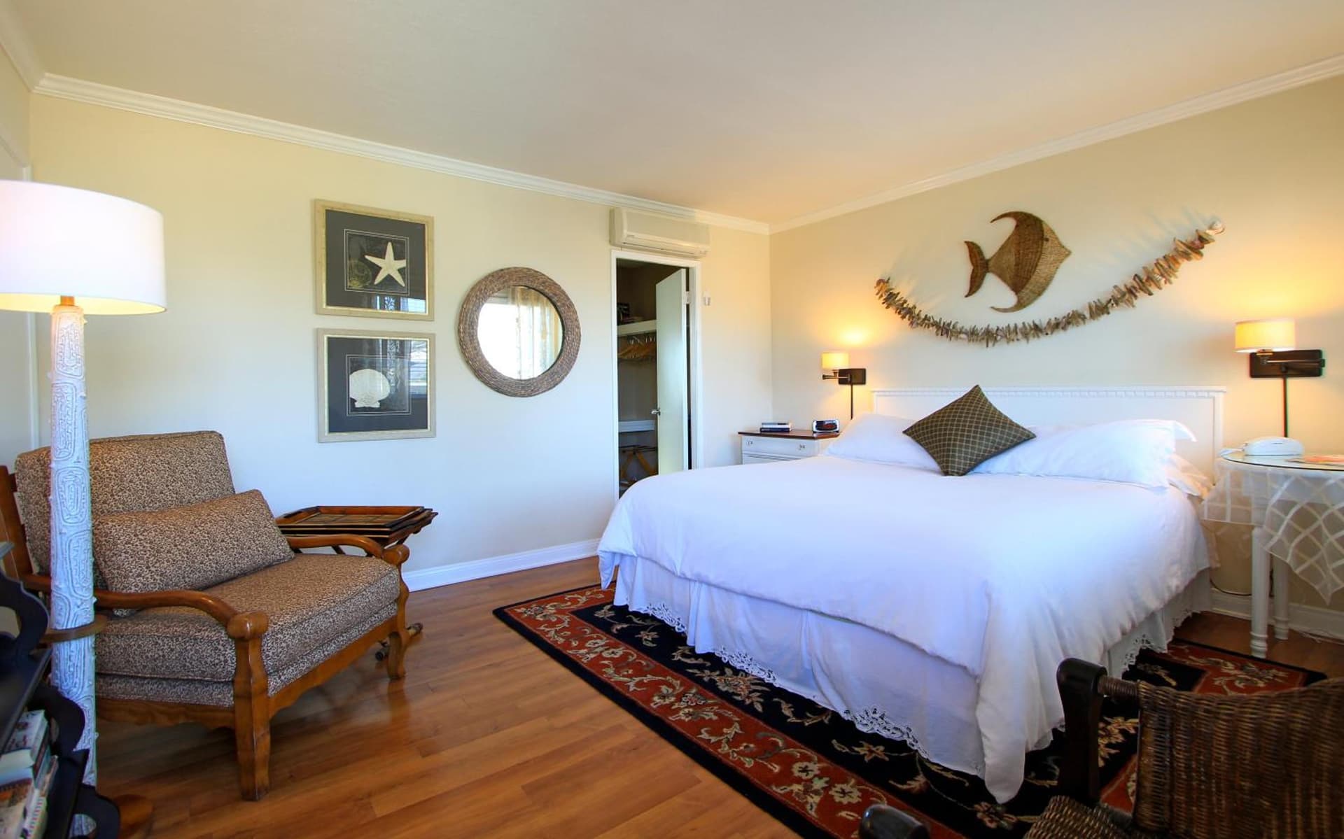 King Room at The Tides Laguna Beach in Laguna Beach, CA