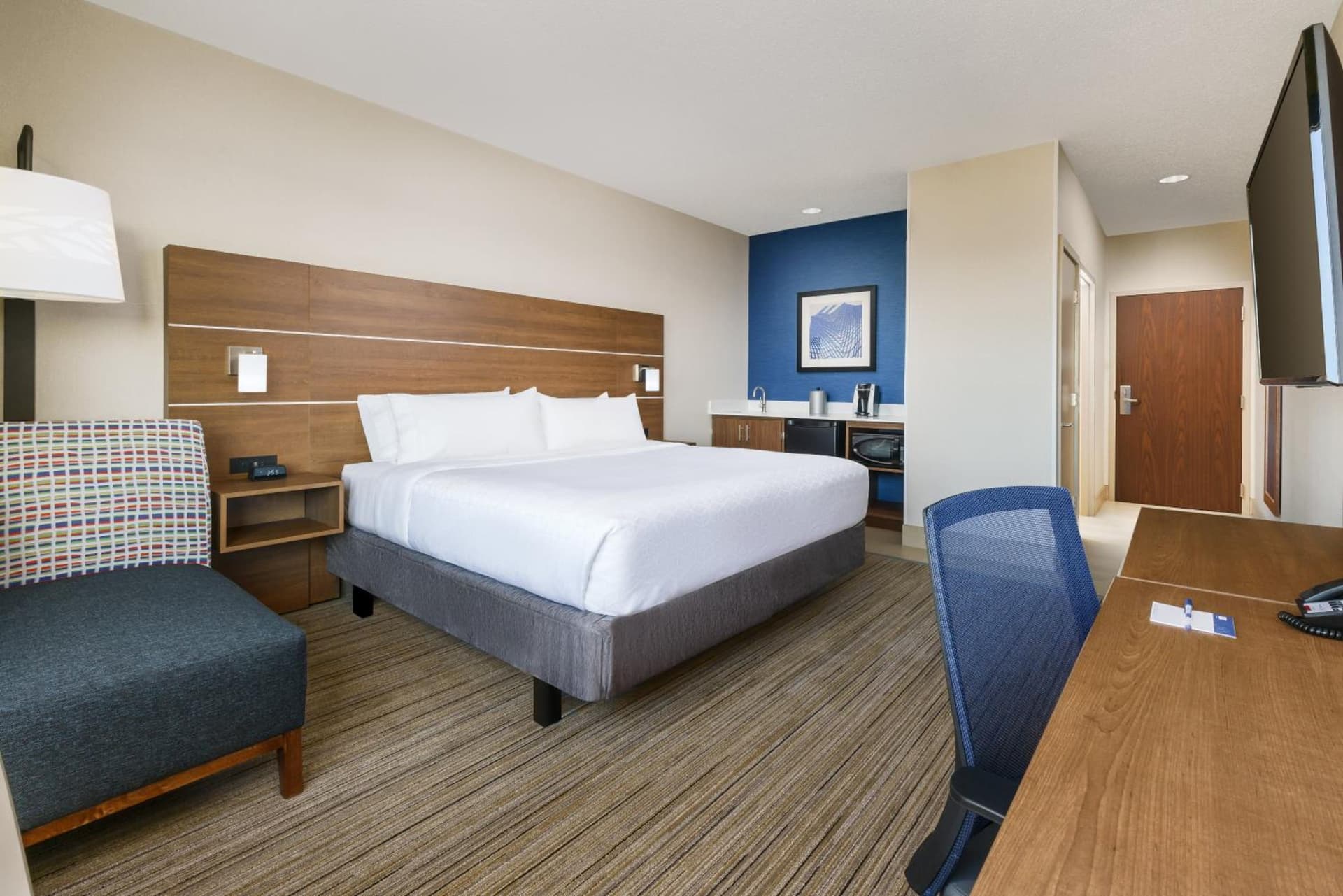 King Room with City View at Holiday Inn Express Boston by IHG in Boston, MA