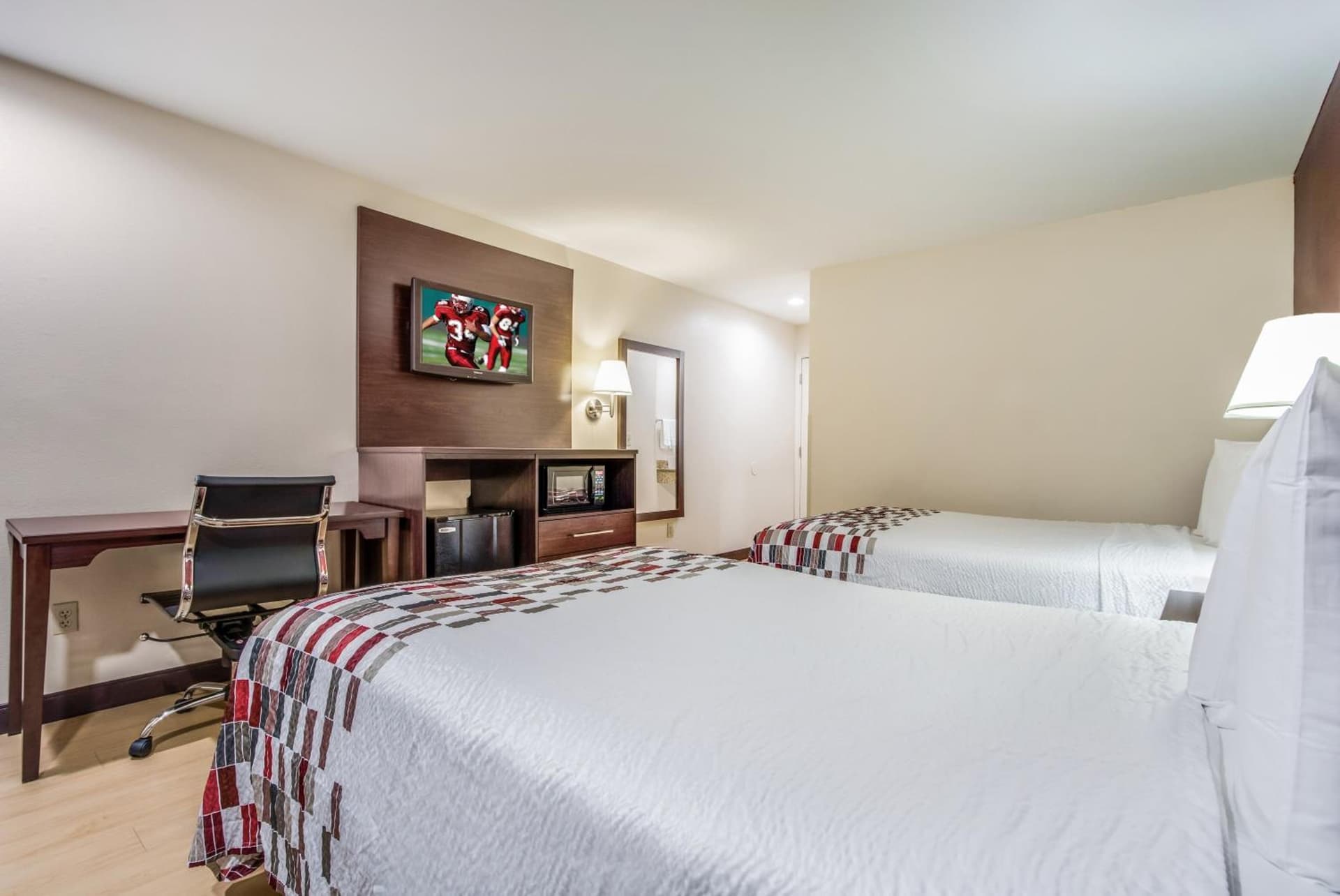 Deluxe Room with Two Double Beds Smoke Free at Red Roof Inn Phoenix North - I-17 at Bell Rd in Phoenix, AZ