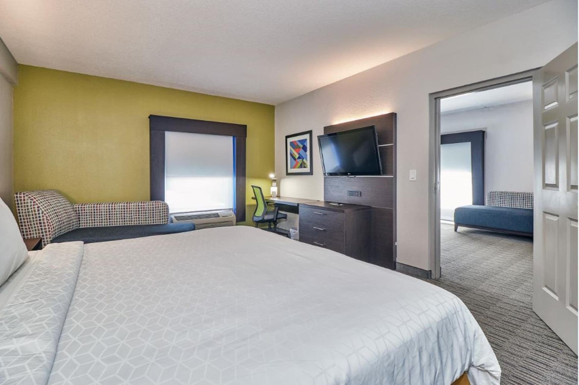 One-Bedroom Suite at Holiday Inn Express Hotel & Suites Clearwater US 19 North by IHG in Clearwater, FL