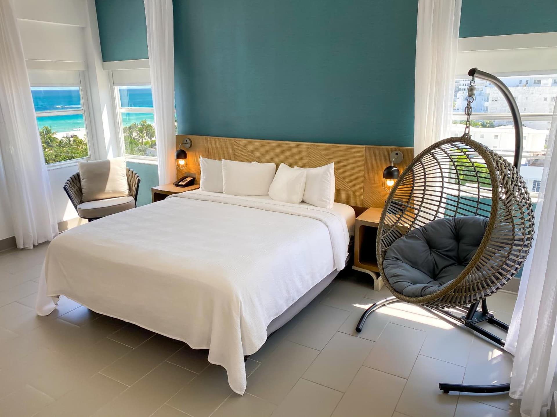 Junior Suite King at Marseilles Beachfront Hotel in Miami Beach, FL